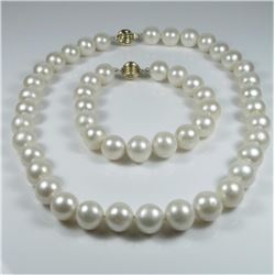 Opulent Strand of Fresh Water Pearls