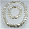 Image 2 : Opulent Strand of Fresh Water Pearls