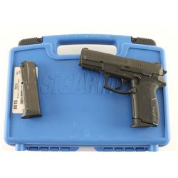 Sig Sauer SP2022 .40 S&W SN: SP0121477