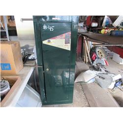 GREEN 8 GUN HEAVY STEEL CABINET (DAMAGED)