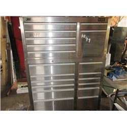 APPROX 18 DRAWER NUSTEEL CABINET WITH LARGE AMOUNT OF TOOLS