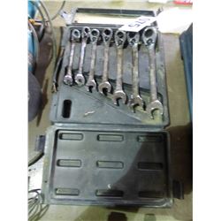 RACHETS, WRENCHES (3/4" TO 3/8")