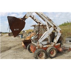 MELROE 6 WHEEL BOBCAT MODEL 660 C/W 70" BUCKET (NOT RUNNING)