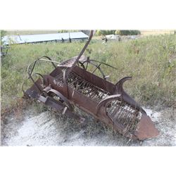 POTATO PICKER (NEEDS REPAIR)