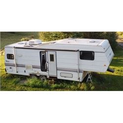 1994 COBRA SIERRA 27' FIFTH WHEEL HOLIDAY TRAILER