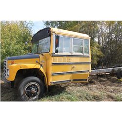 1987 INTERNATIONAL CUT OFF BUS READY FOR DECK TO BE ADDED