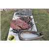 Image 2 : SADDLE BAG, BRIDLES, COLLAR, BLANKET