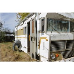 WINNEBAGO MOTORHOME (AS IS)