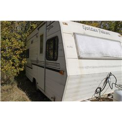 GOLDEN FALCON SINGLE AXLE HOLIDAY TRAILER C/W TANKS