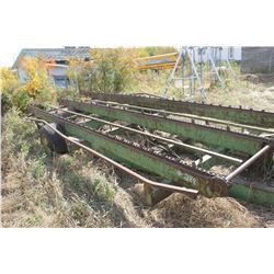 JOHN DEERE STACK MOVER