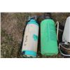 Image 1 : 4 SPRAYERS (2 ARE BACKPACKS)