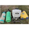 Image 2 : 4 SPRAYERS (2 ARE BACKPACKS)