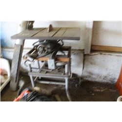 STANDING TABLE SANDER & RUNNING BOARD