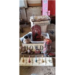 GOOD QUALITY COWBOY THEMED DECORATIONS, WICKER HAMPER