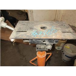 TRANSMISSION JACK STAND