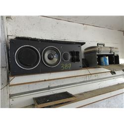 SPEAKER & FISHING BOX