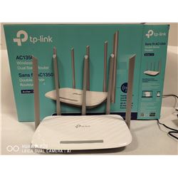 TP LINK WIRELESS DUAL BAND ROUTER