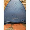 Image 2 : AMAZON BASICS COLLAPSIBLE SUN SHADE