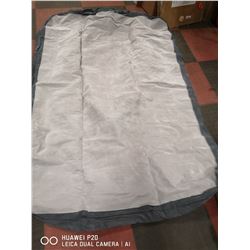 INTEX QUEEN SIZE AIR BED