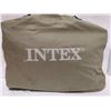 Image 2 : INTEX QUEEN SIZE AIR BED
