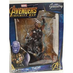 MARVEL AVENGERS INFINITY WAR THOR PVC DIORAMA