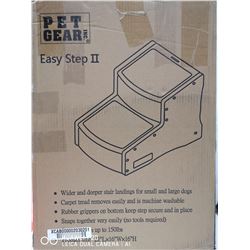 PET GEAR INC. EASY STEP II PET STAIRS.