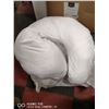 Image 1 : KAY BABY CONTOURING PREGNANCY PILLOW