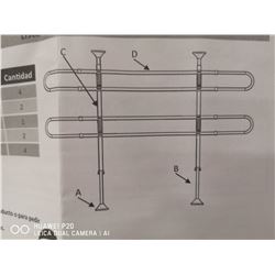 HIGHLAND VEHICLE PET BARRIER