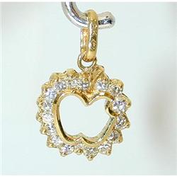 5951 18K Gold Diamond Pendant