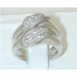 3861 18K White Gold Diamond Ring