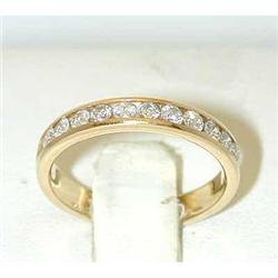 7045 14K Gold Diamond Ring