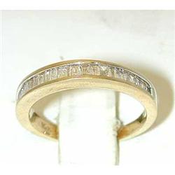 7215 10K Gold Brown Diamond Ring