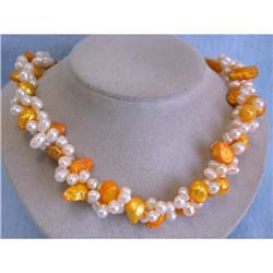 1143 Fresh Water and Mother of Pearl Necklace