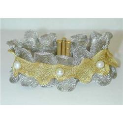 1412 14K 2 Tone Gold Brecelet w/ Pearl