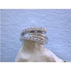 1603 18k Gold Ring with Diamonds