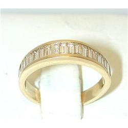 4698 14K Gold Diamond Ring