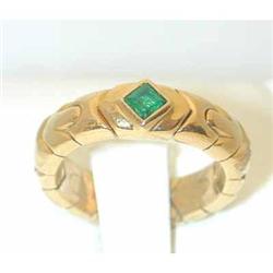 8315 Bvlgari 18k Gold Emerald Ring