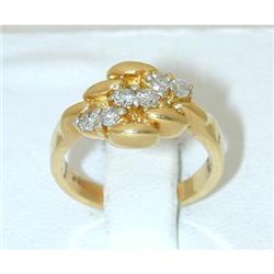 7981 18k Gold Ring w/Diamond