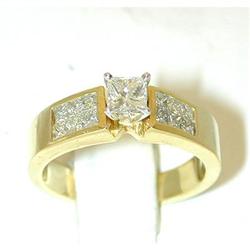 4852 18K Gold Diamond Ring