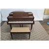 Image 2 : Chickering Baby Grand Piano 54" Depth, 60" Wide, 37" Ht