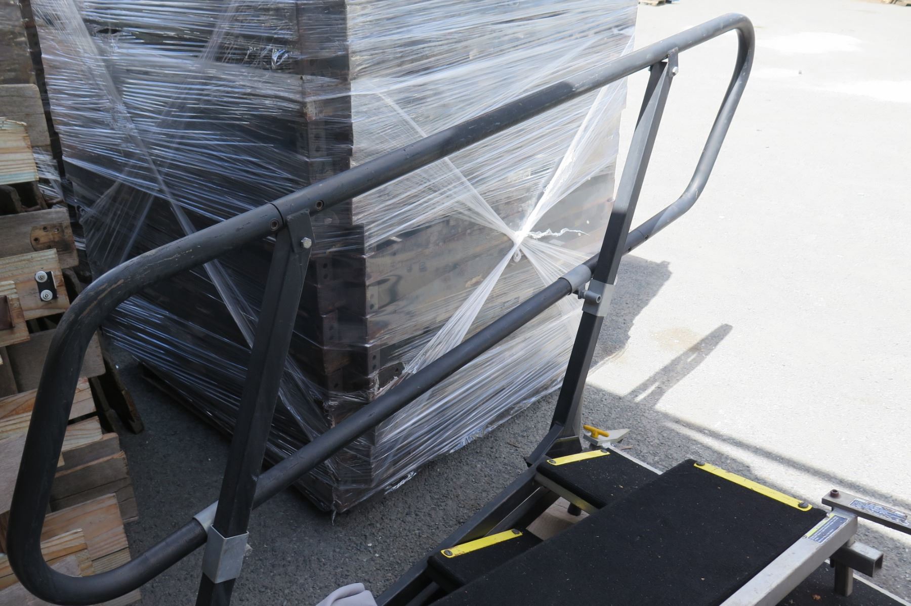 Portable Stage Steps Adjustable Staircase w/ Metal Hand Railings