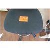 Image 2 : Rolling Gray Upholstered Office Chair w/ Footrest Ring