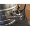 Image 8 : AerVoid Thermal Container 10-Gallon Beverage Dispenser, Vacuum Insulated