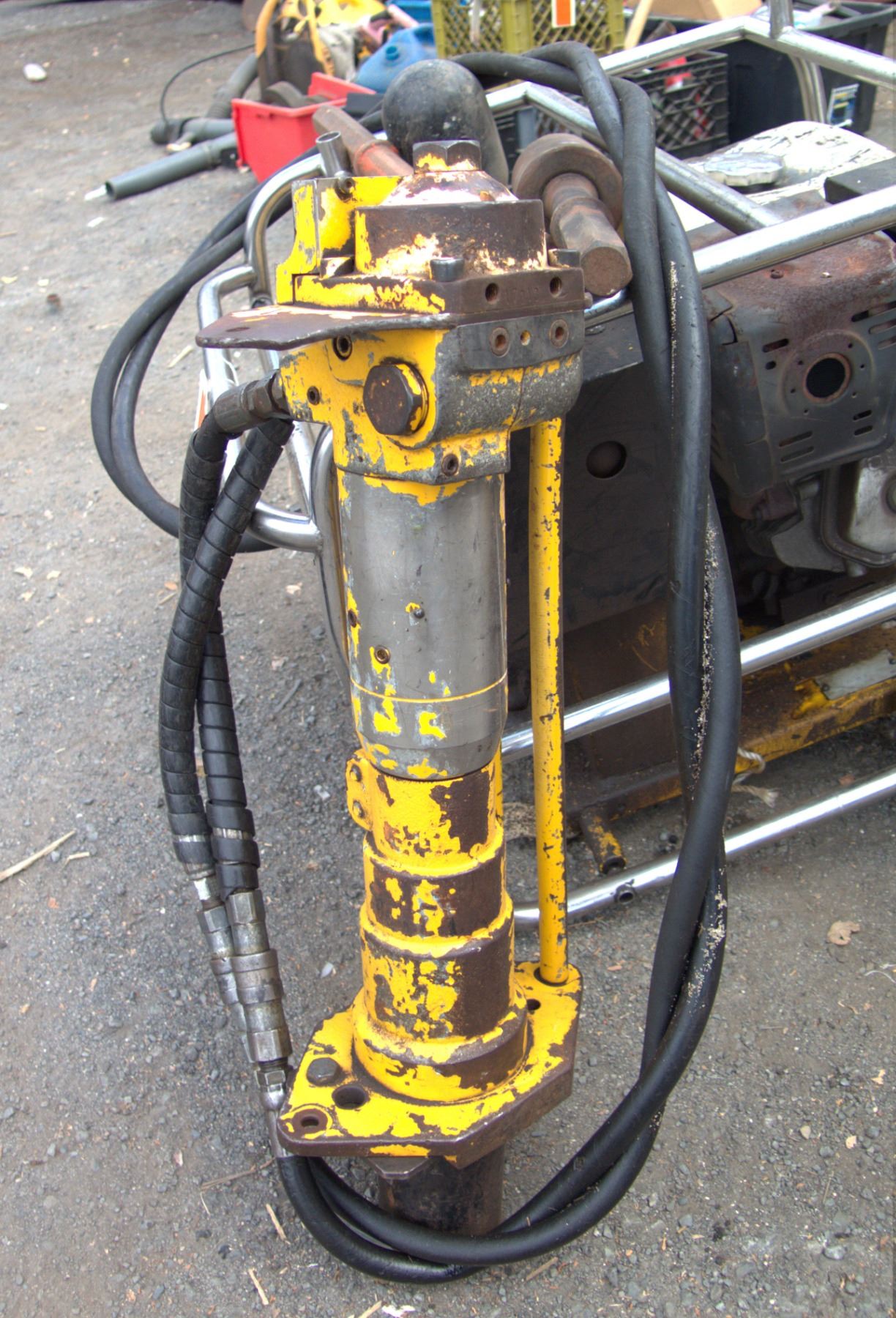 Atlas Copco Power Pack Hydraulic LP 13-30 P & 2 Post Rod Drivers LPD-T