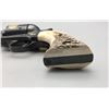 Image 9 : Cased Maricopa County Sheriff Commemorative Colt Revolver