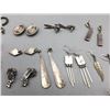 Image 15 : Group of Earrings and a Ring