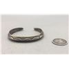 Image 2 : Triangular Hand Stamped Coin Silver Bracelet