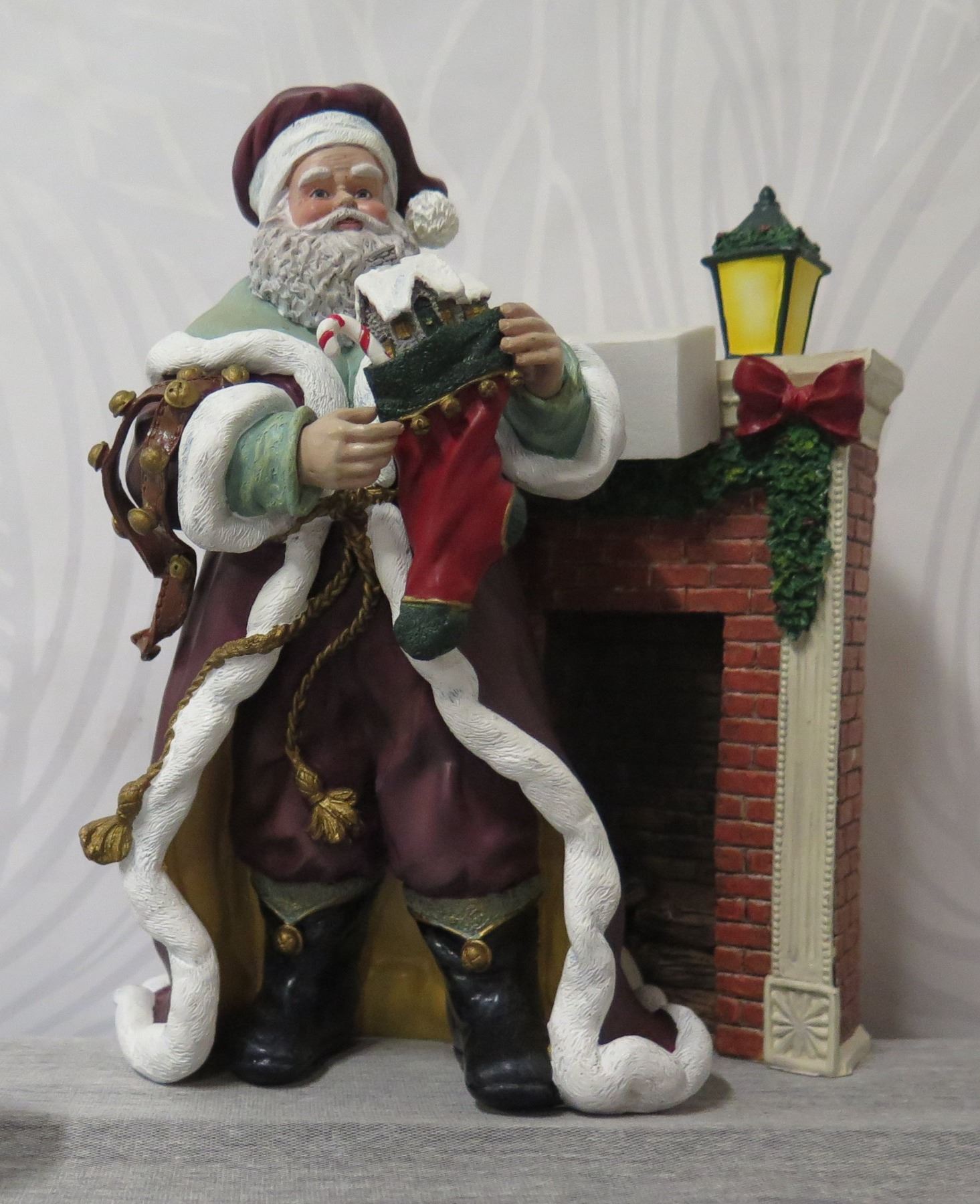 Thomas Kinkade St. Nicholas Collection 'A Stocking St. Nicholas' #1174B ...