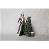 Image 2 : Thomas Kinkade St. Nicholas Collection 'St. Nicholas Trims Tree' #3076A