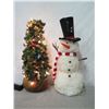 Image 2 : Artificial Illuminated Tree in Wood Bowl 'Mele's Mood' #9206 & Plush Snowman